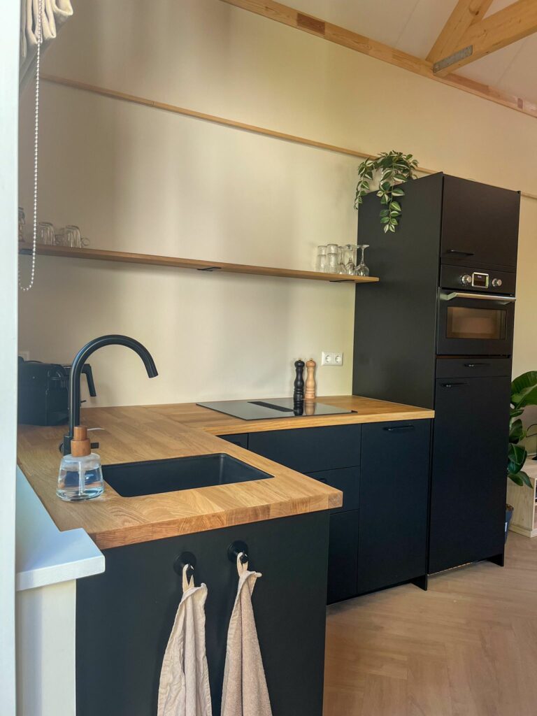 Huisje onder de perenboom Apeldoorn